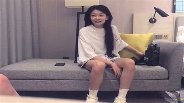 纹身辣妹火辣身材狂野交合 太子探花剧情激烈抽插